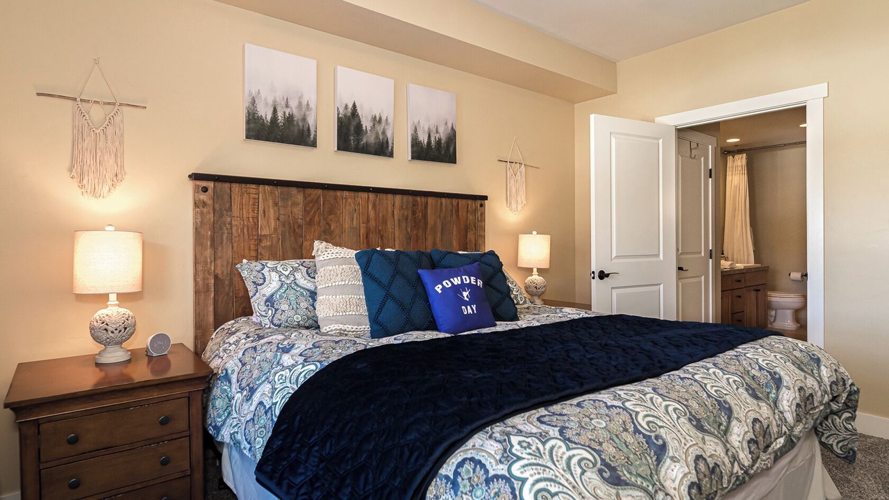 Photo of Bedroom in Silvercreek