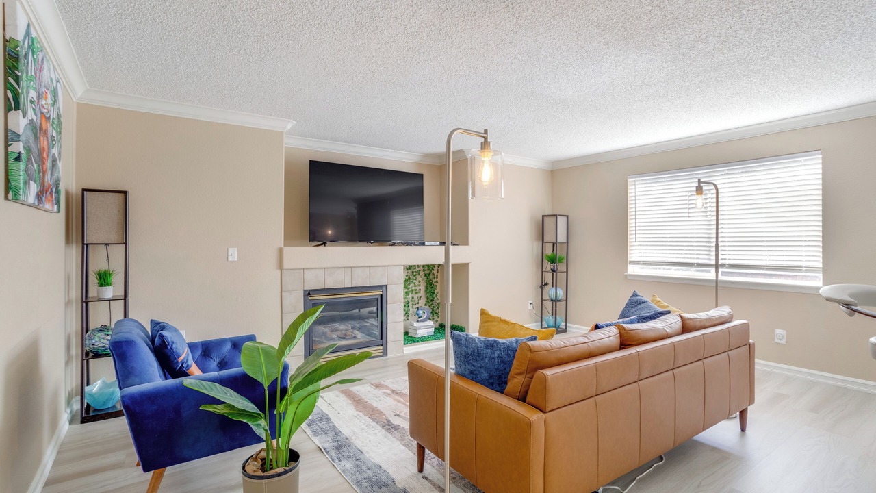 Photo of Livingroom in Centennial