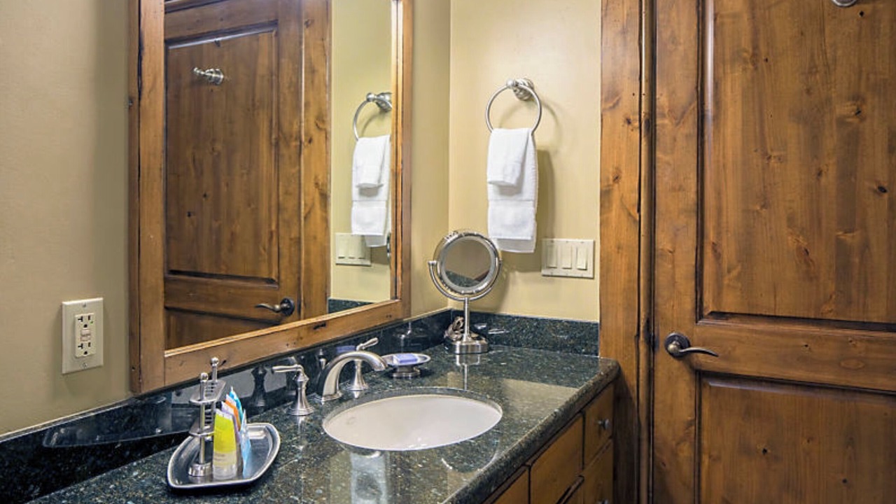Photo of Bathroom in West End