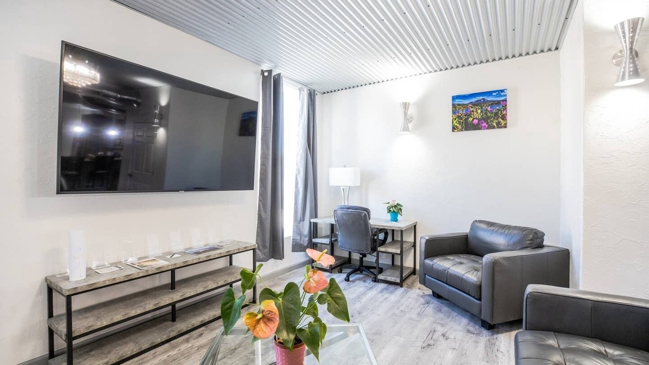 Photo of Livingroom in Walsenburg