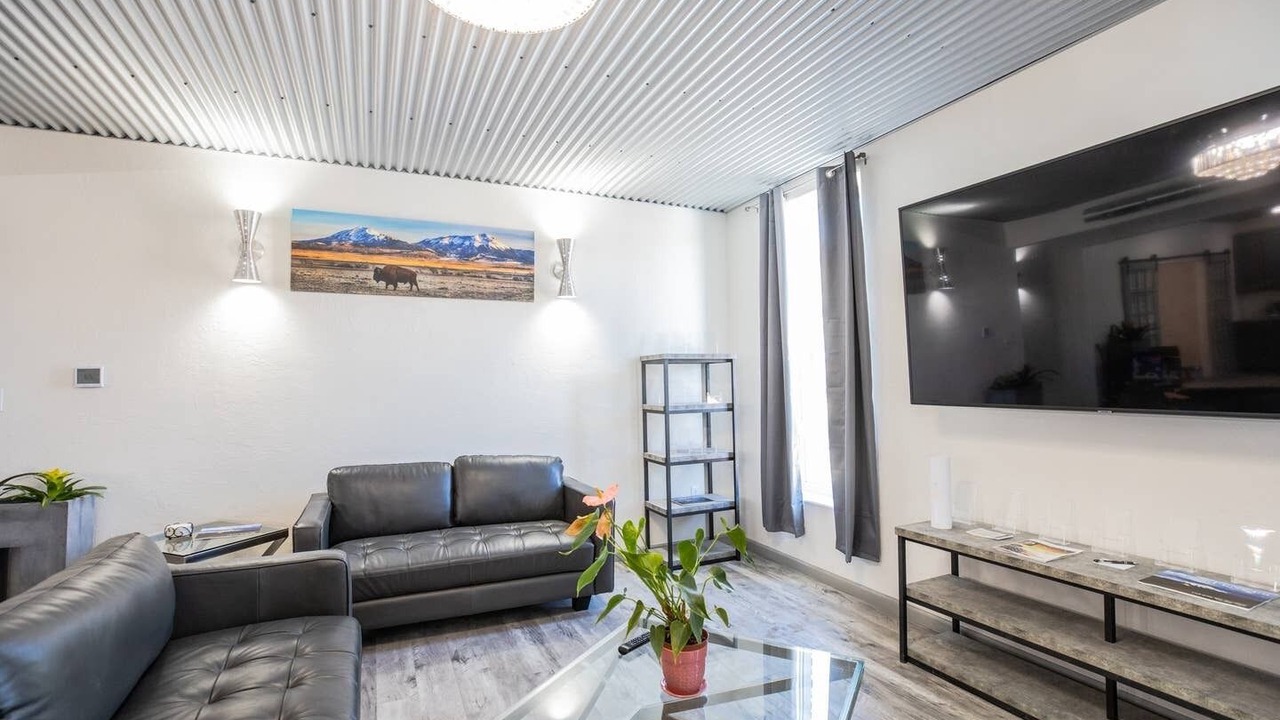 Photo of Livingroom in Walsenburg