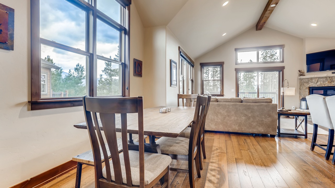 Photo of Livingroom in Warrior's Mark