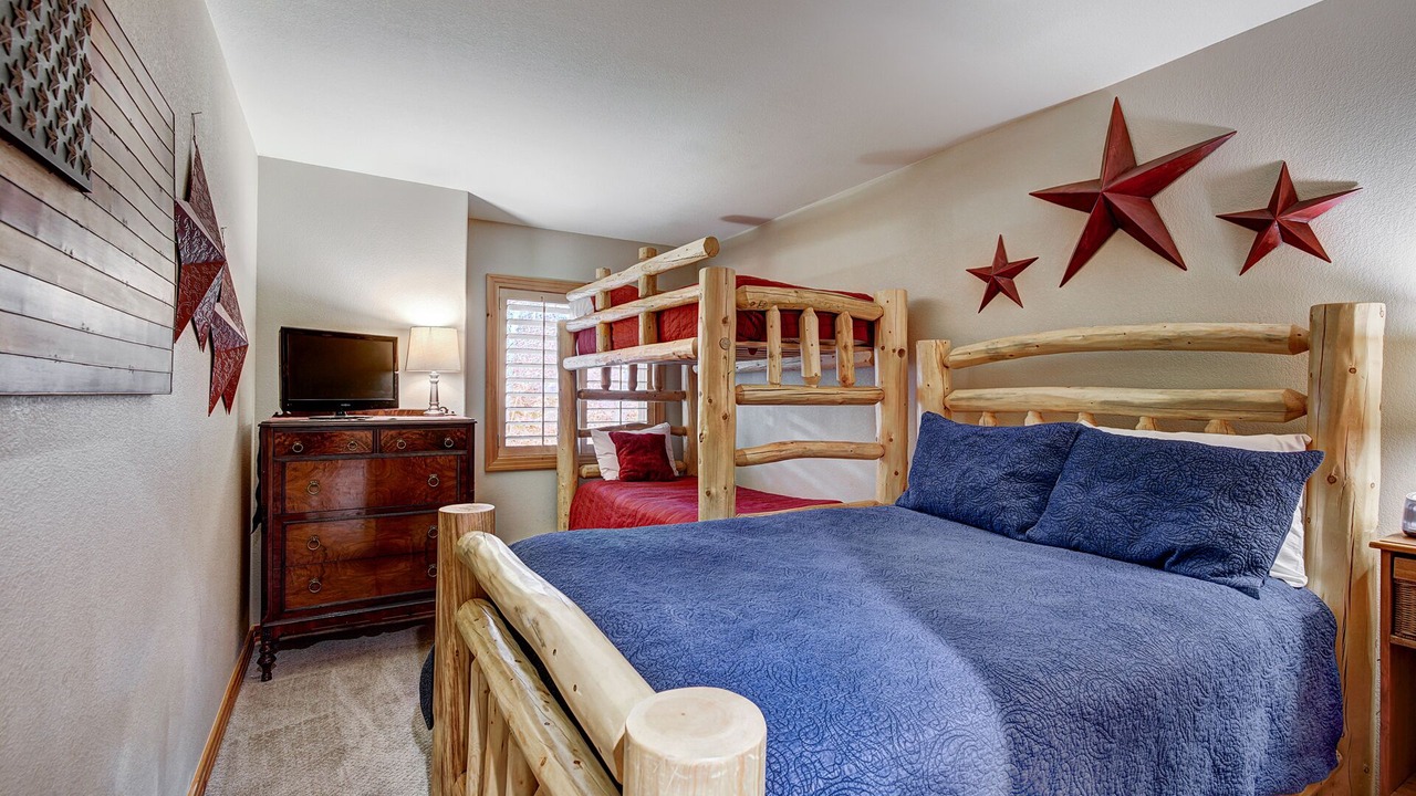 Photo of Bedroom in Warrior's Mark