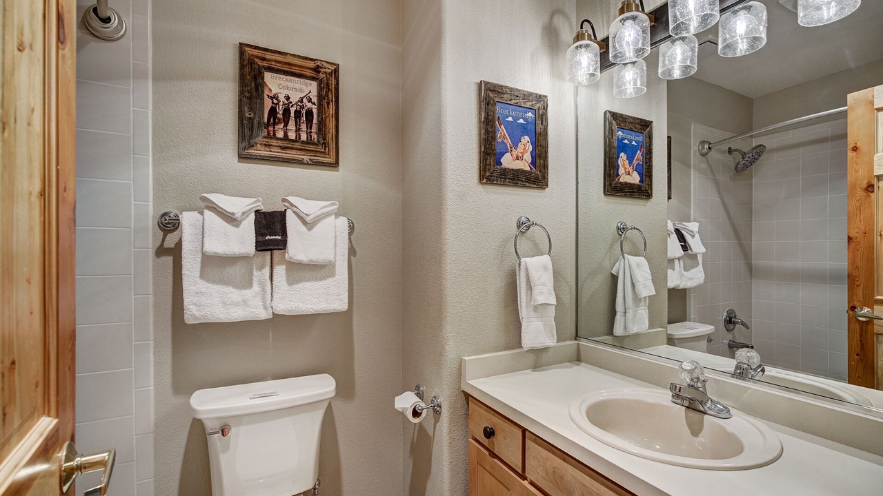 Photo of Bathroom in Warrior's Mark