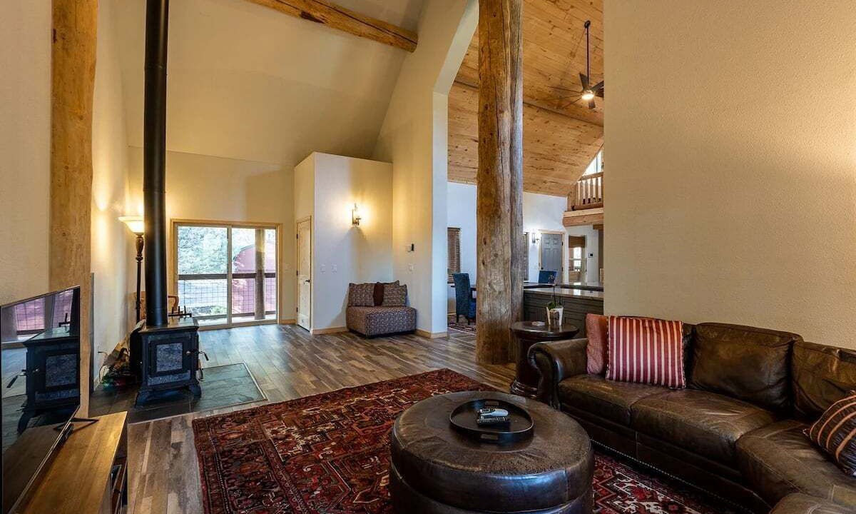 Photo of Livingroom in Pagosa Springs