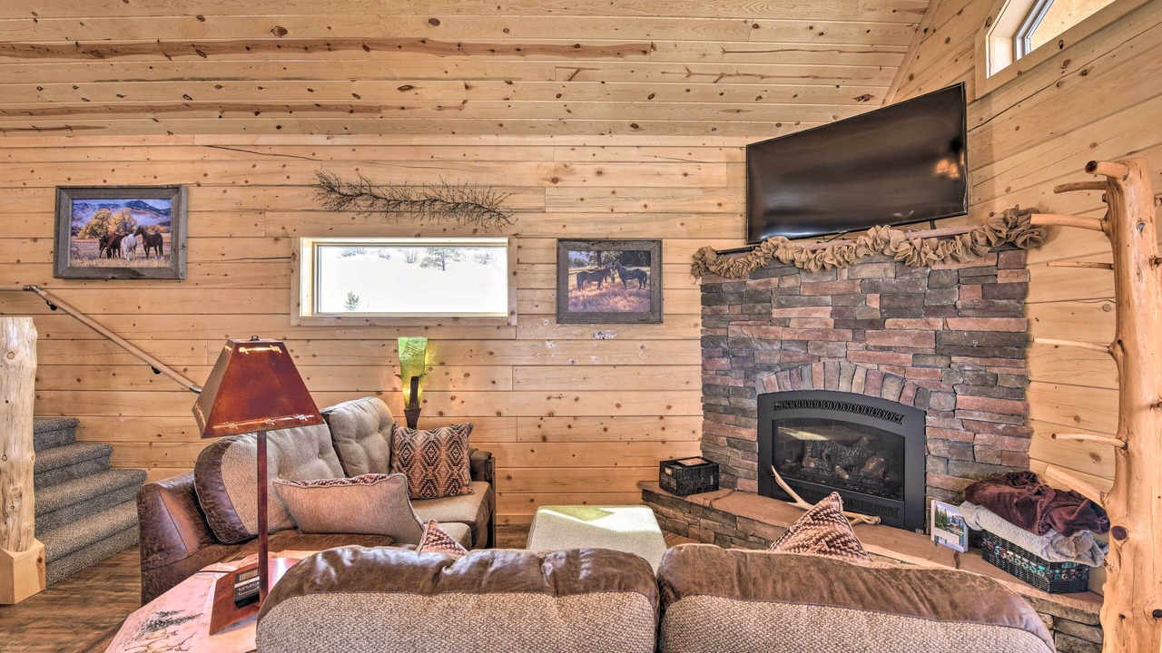 Photo of Bedroom in Del Norte