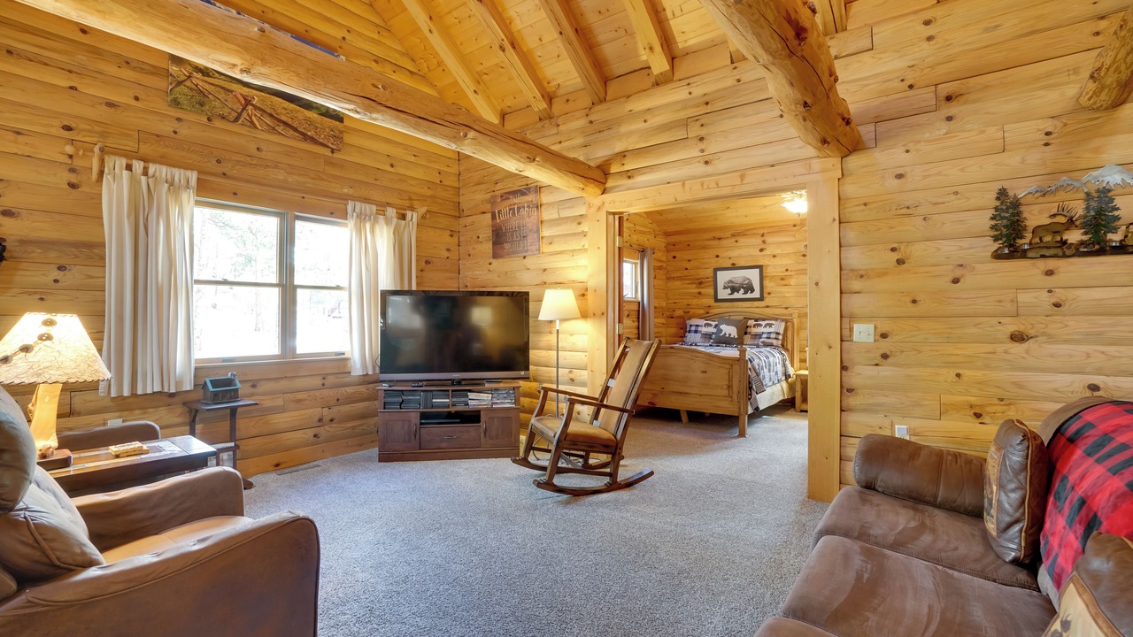 Photo of Livingroom in Carriage Hills
