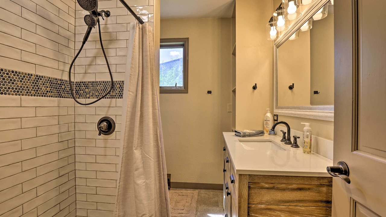 Photo of Bathroom in Fraser