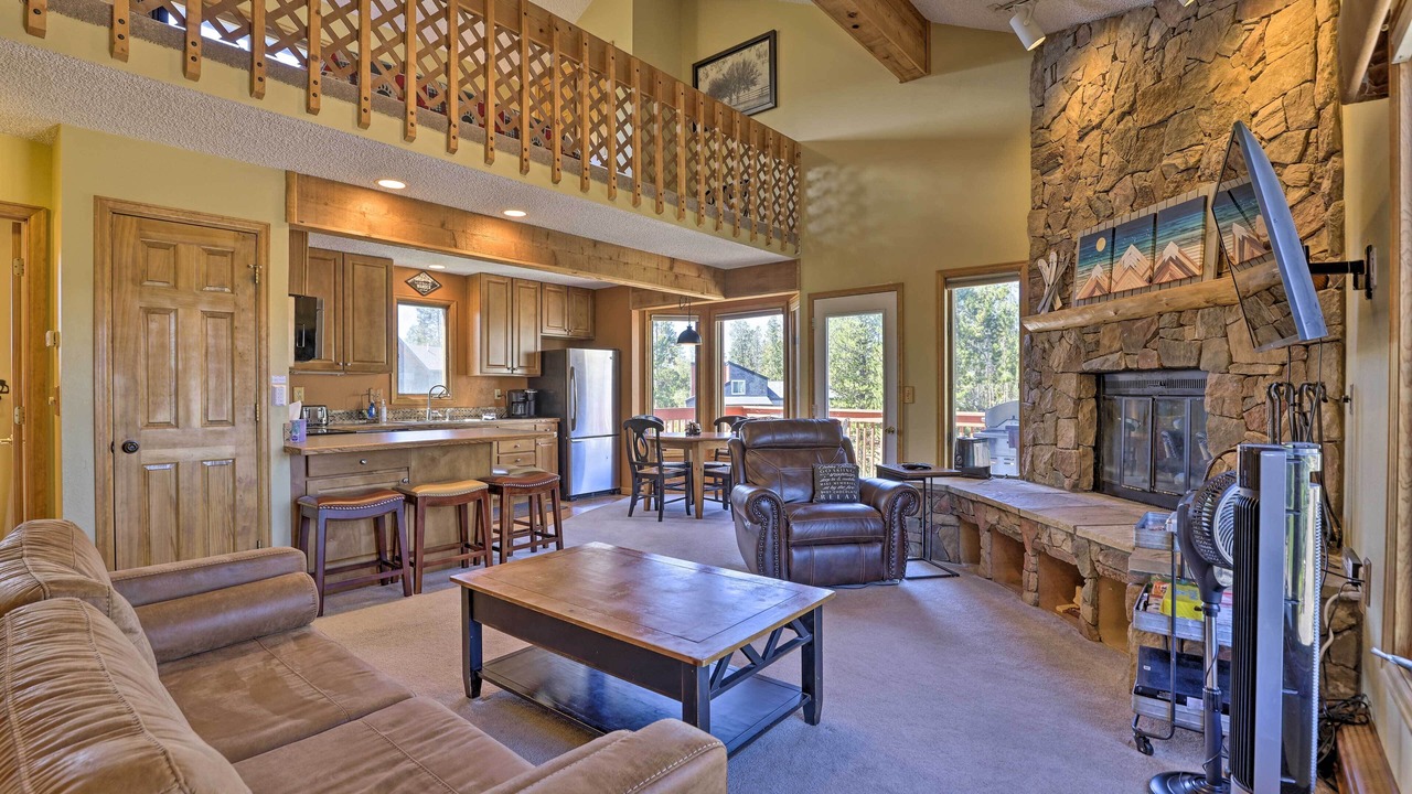 Photo of Livingroom in Fraser