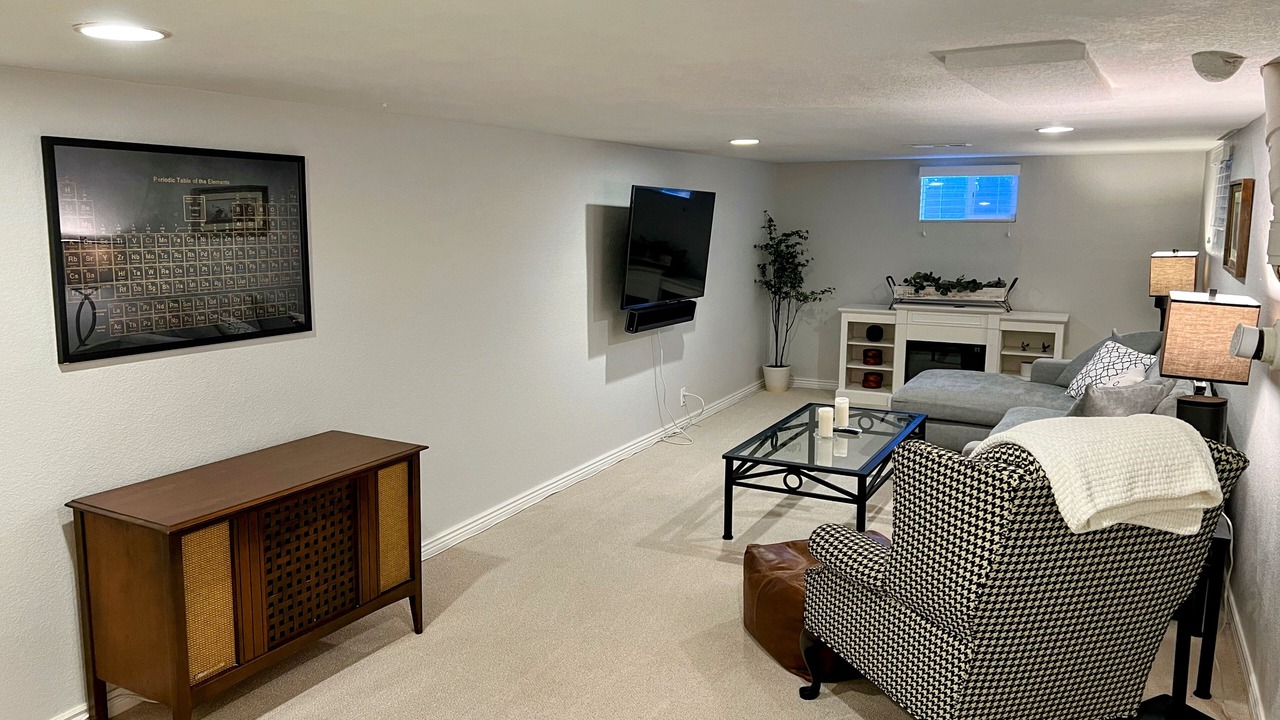 Photo of Livingroom in Englewood