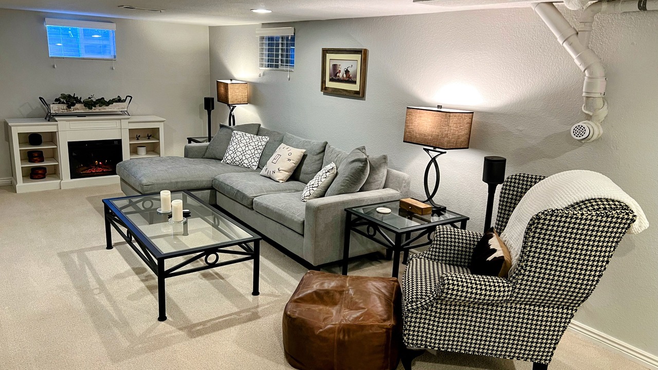 Photo of Livingroom in Englewood