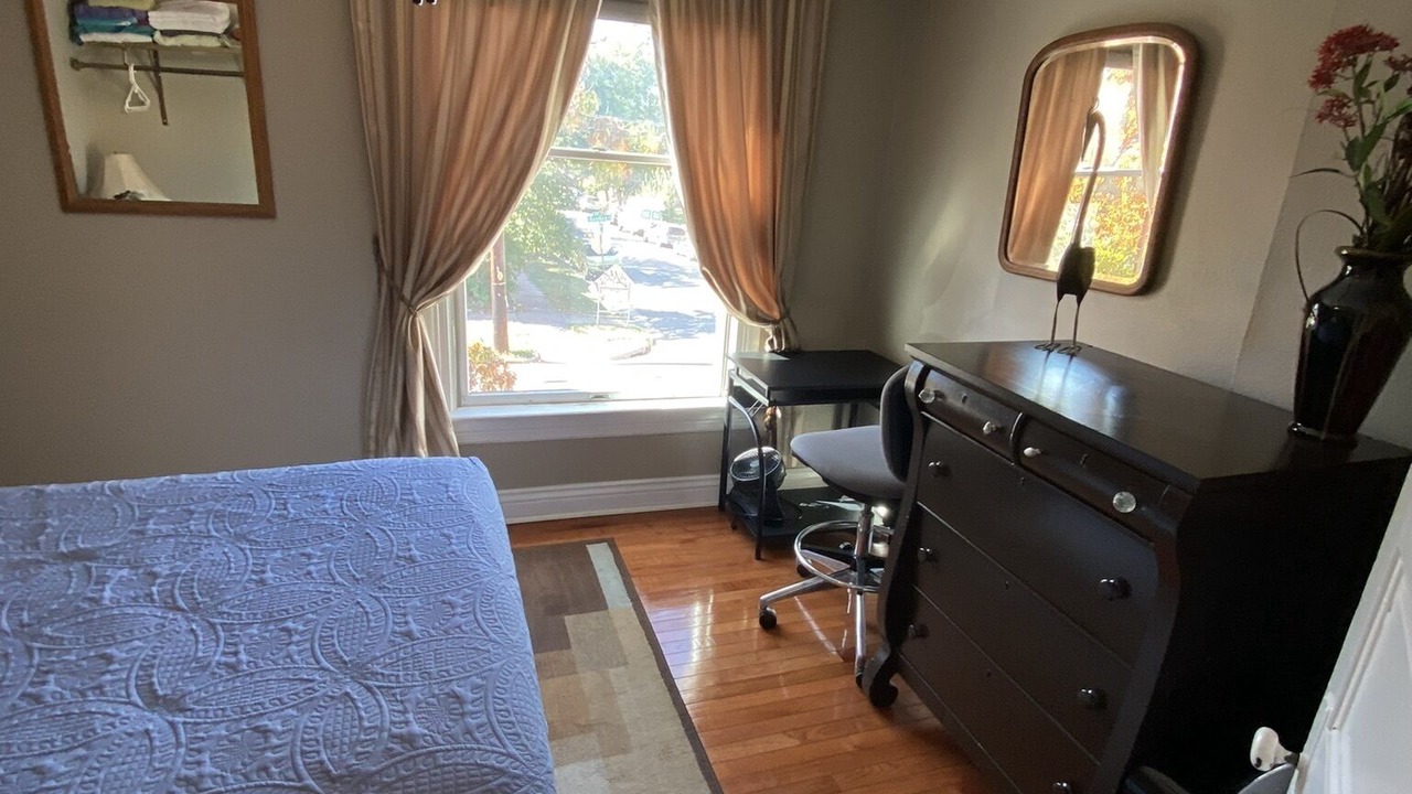 Photo of Bedroom in Baker