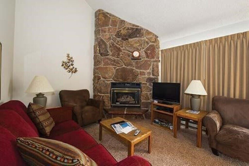 Photo of Livingroom in Fraser