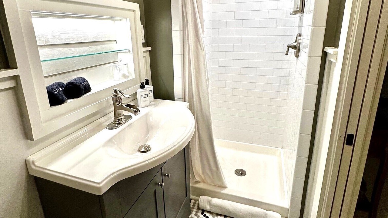 Photo of Bathroom in Canon City