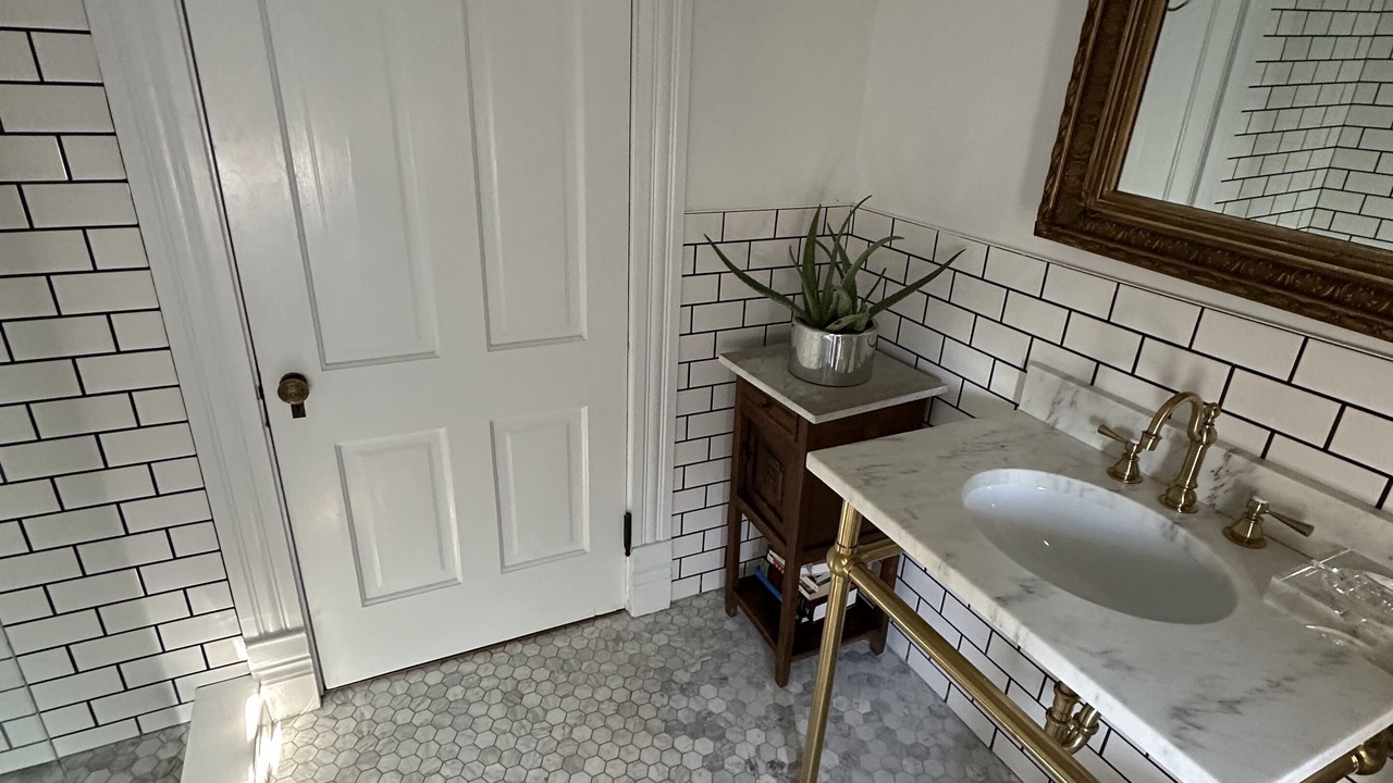 Photo of Bathroom in Cheesman Park