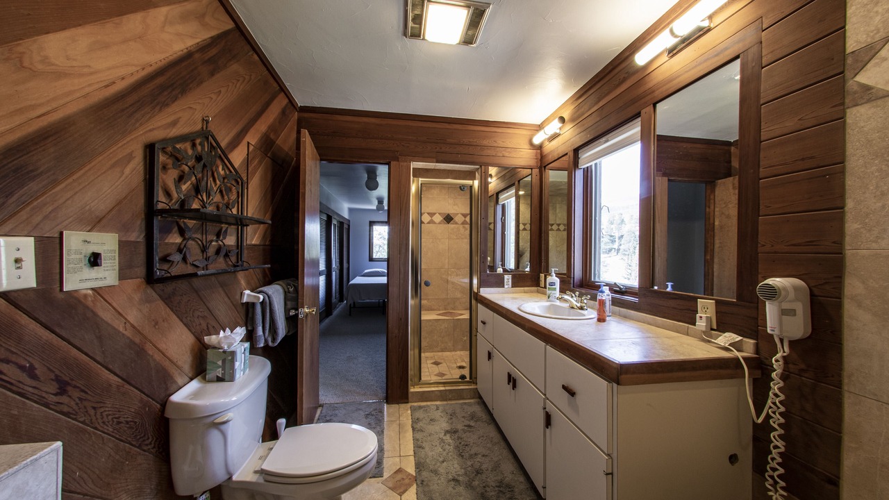 Photo of Bathroom in Keystone