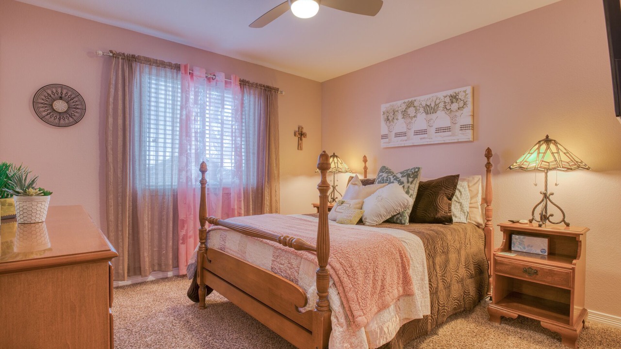 Photo of Bedroom in Elbert