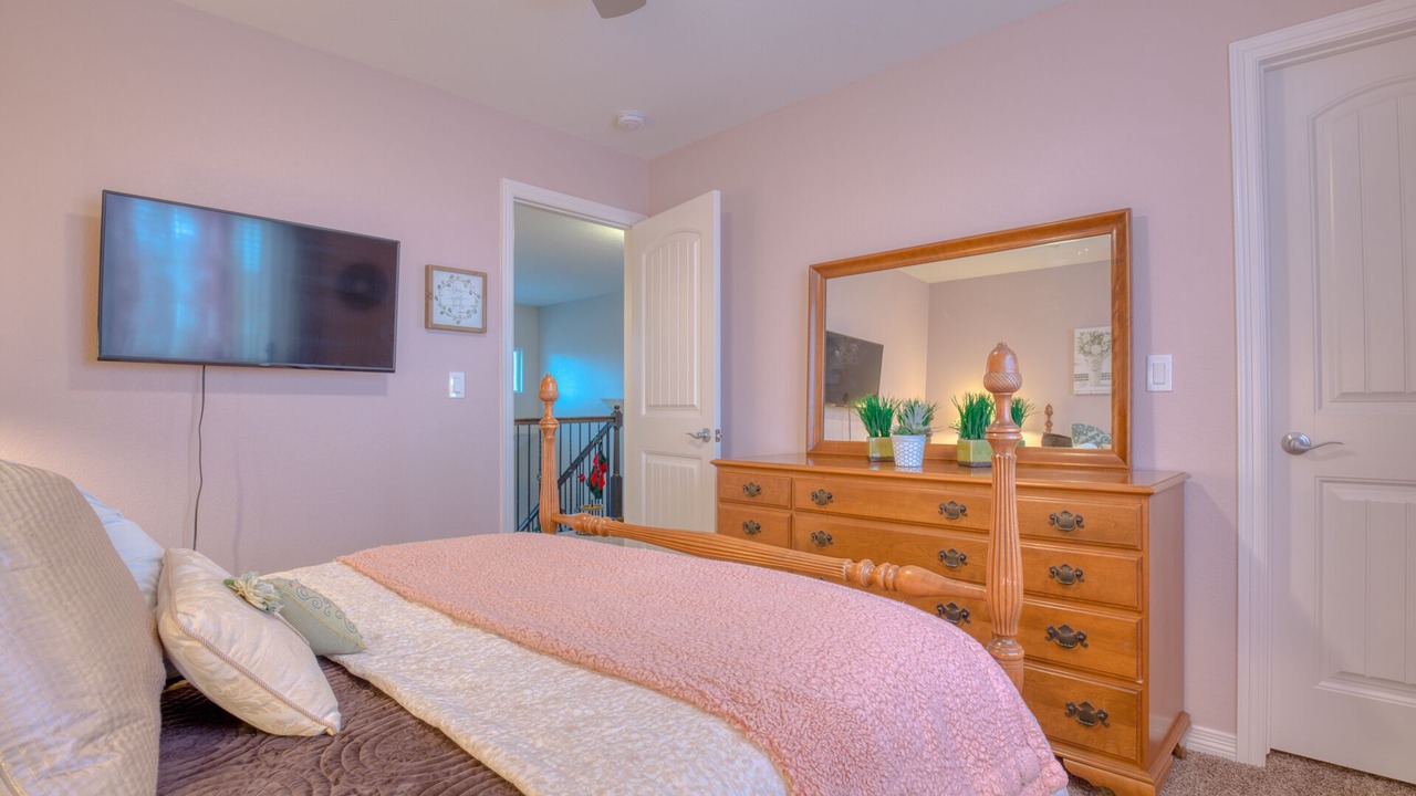Photo of Bedroom in Elbert