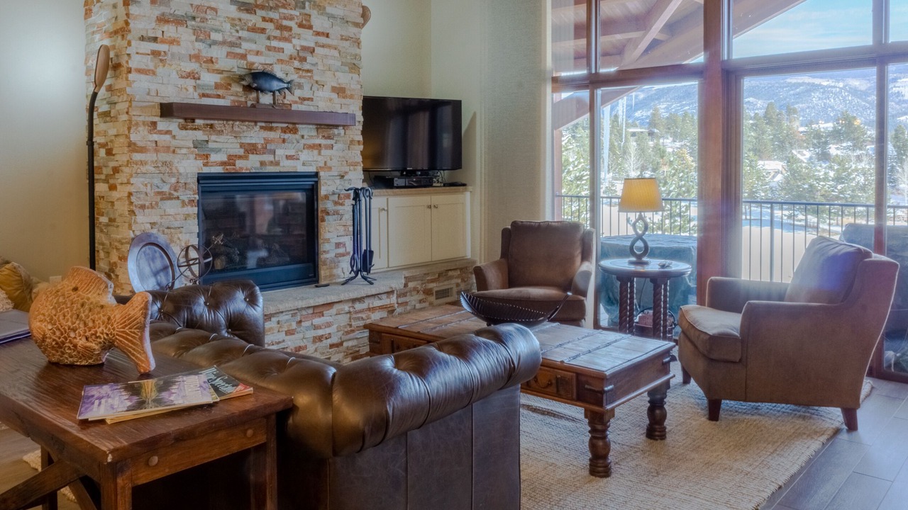 Photo of Livingroom in Purgatory