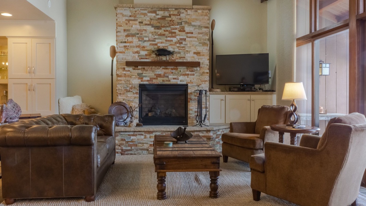 Photo of Livingroom in Purgatory