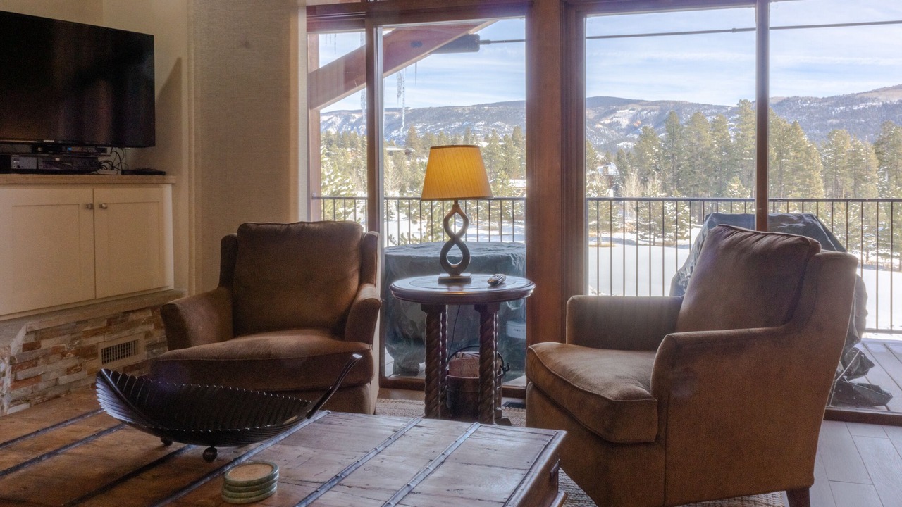 Photo of Livingroom in Purgatory