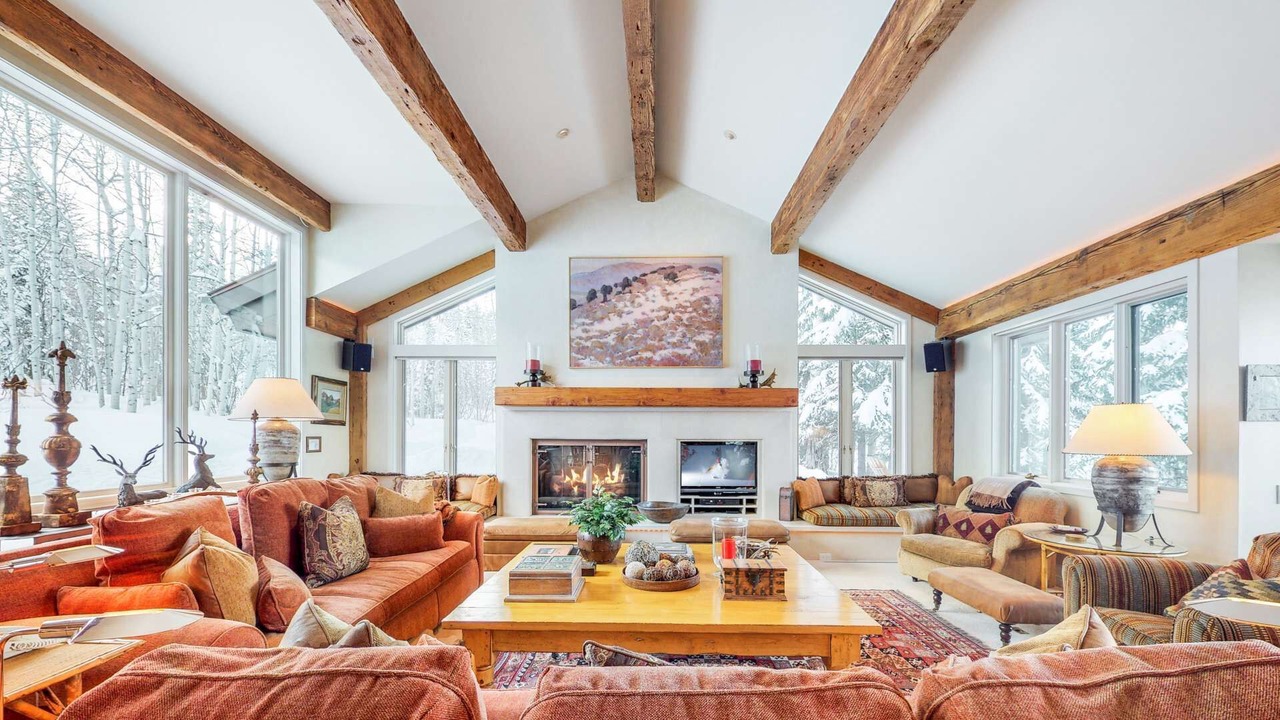 Photo of Livingroom in Snowmass Village