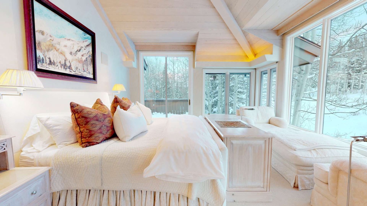 Photo of Bedroom in Snowmass Village