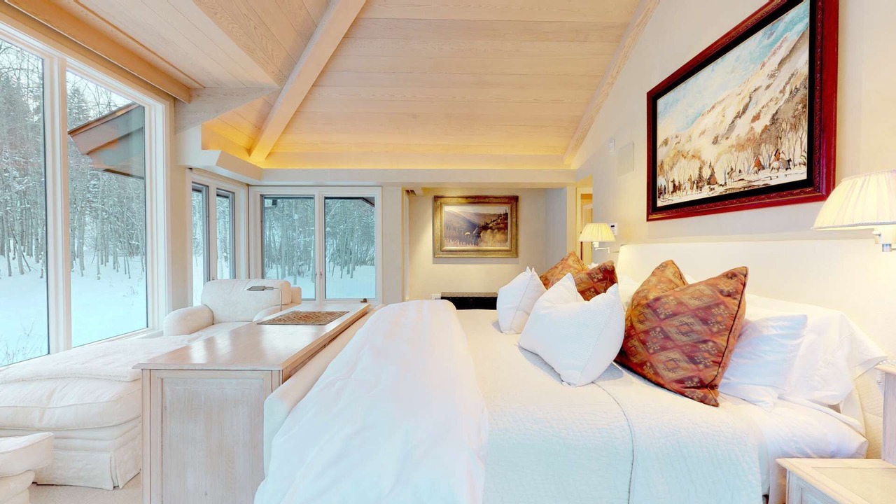 Photo of Bedroom in Snowmass Village