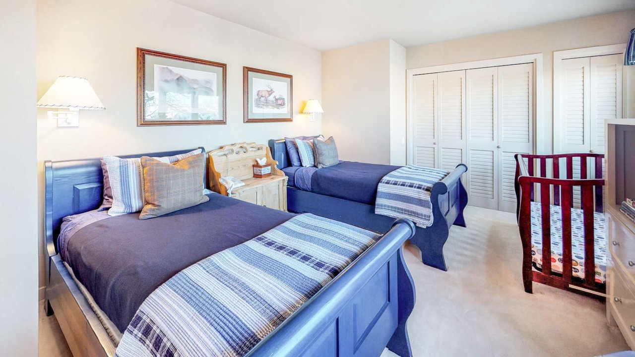 Photo of Bedroom in Snowmass Village