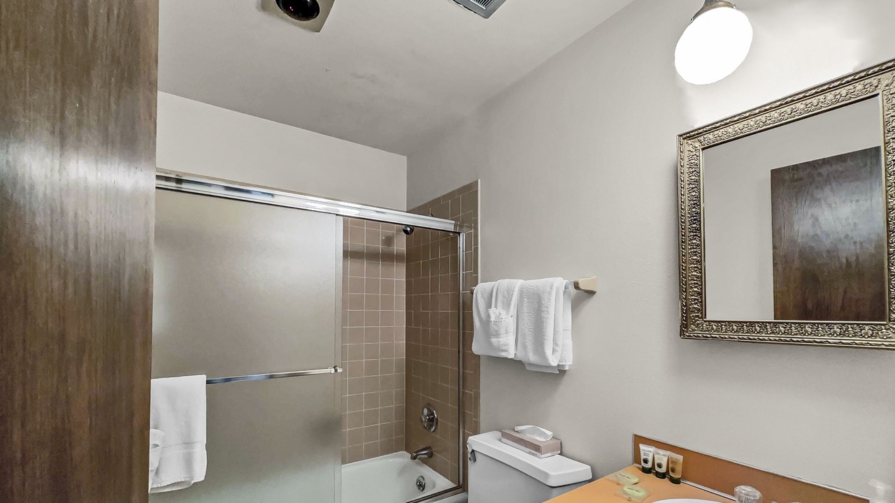Photo of Bathroom in Dillon