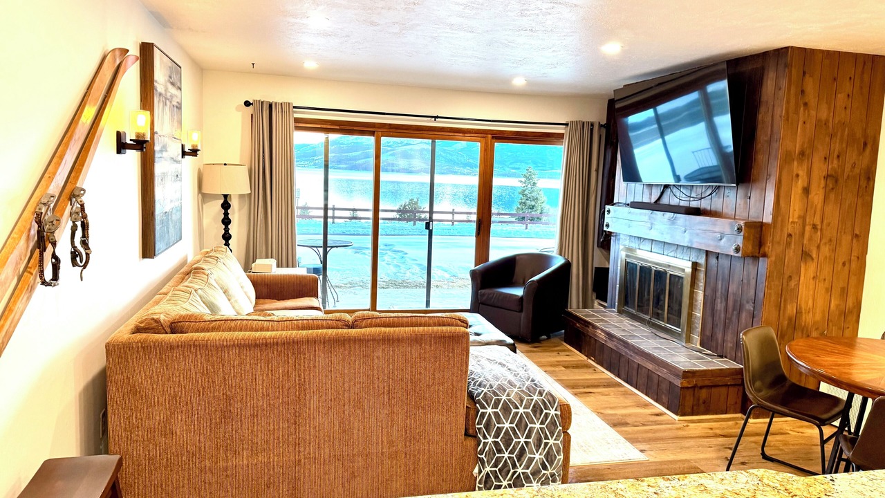 Photo of Livingroom in Dillon