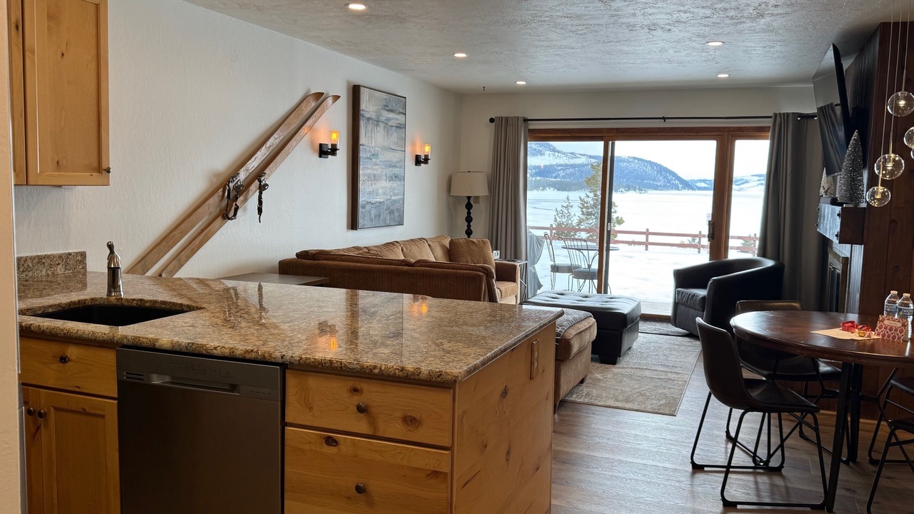 Photo of Livingroom in Dillon