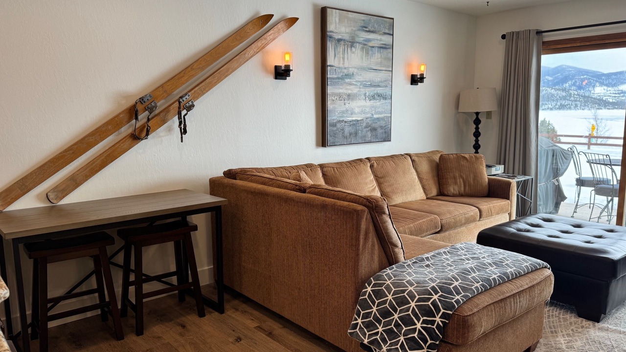 Photo of Livingroom in Dillon