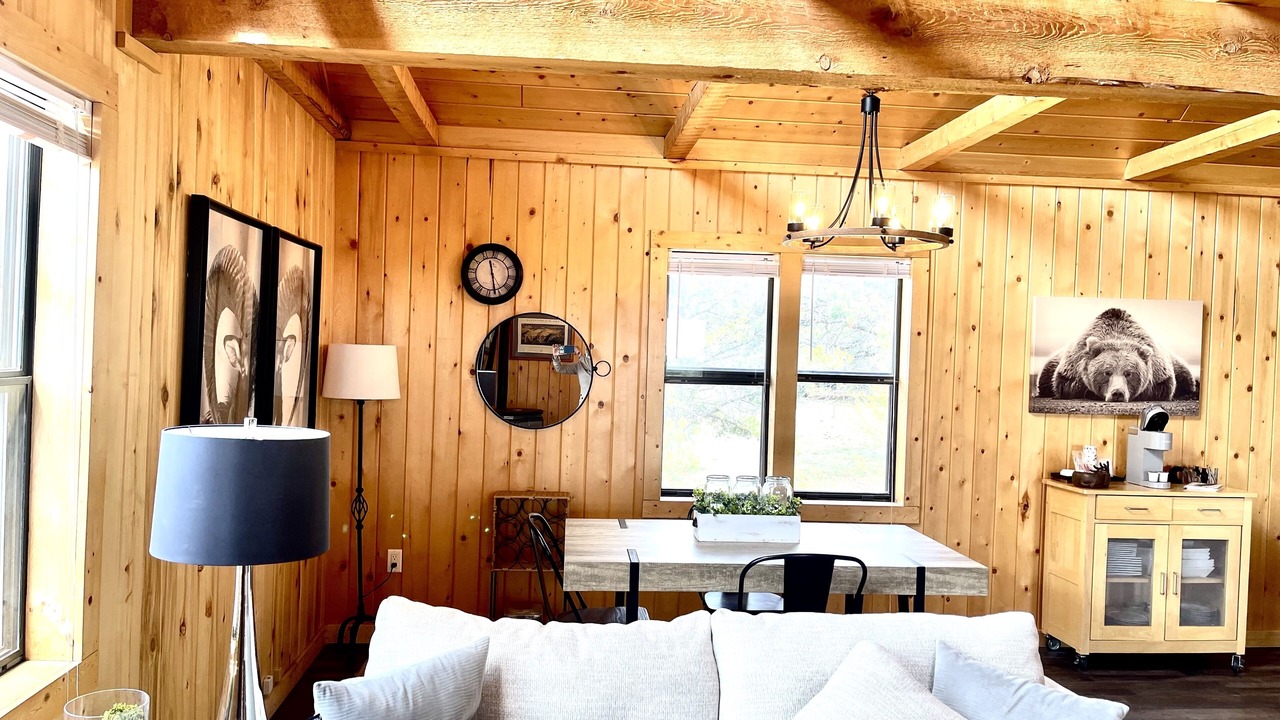 Photo of Livingroom in Alpine Village
