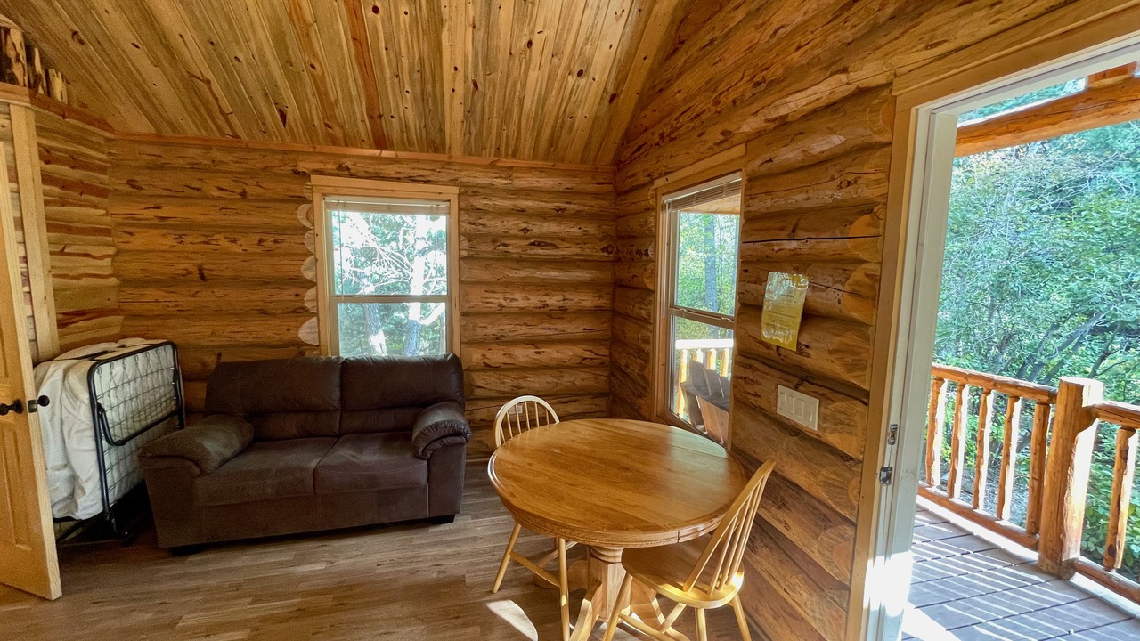 Photo of Livingroom in Coaldale
