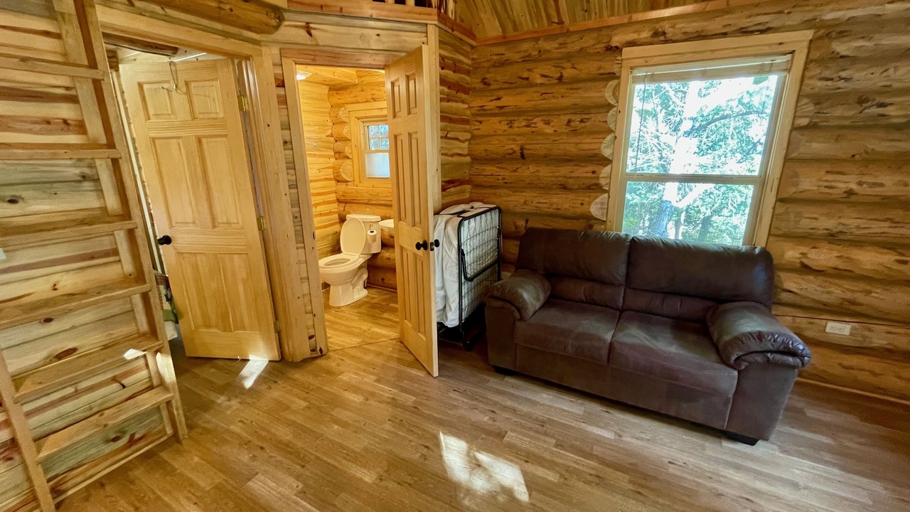 Photo of Livingroom in Fremont County