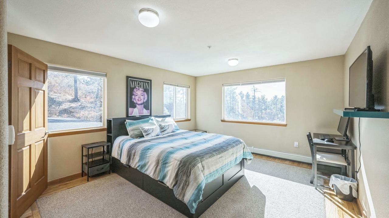 Photo of Bedroom in Castle Rock