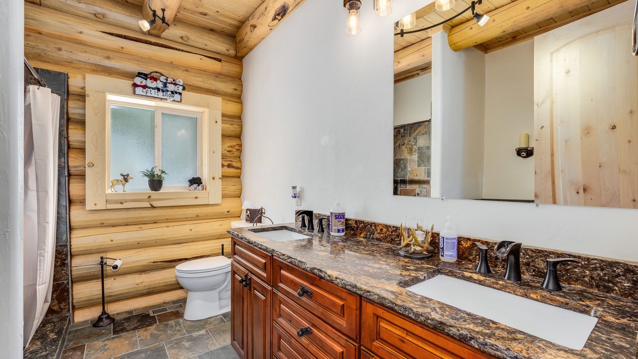 Photo of Bathroom in Saint Mary's