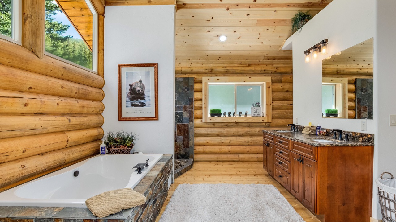 Photo of Bathroom in Saint Mary's