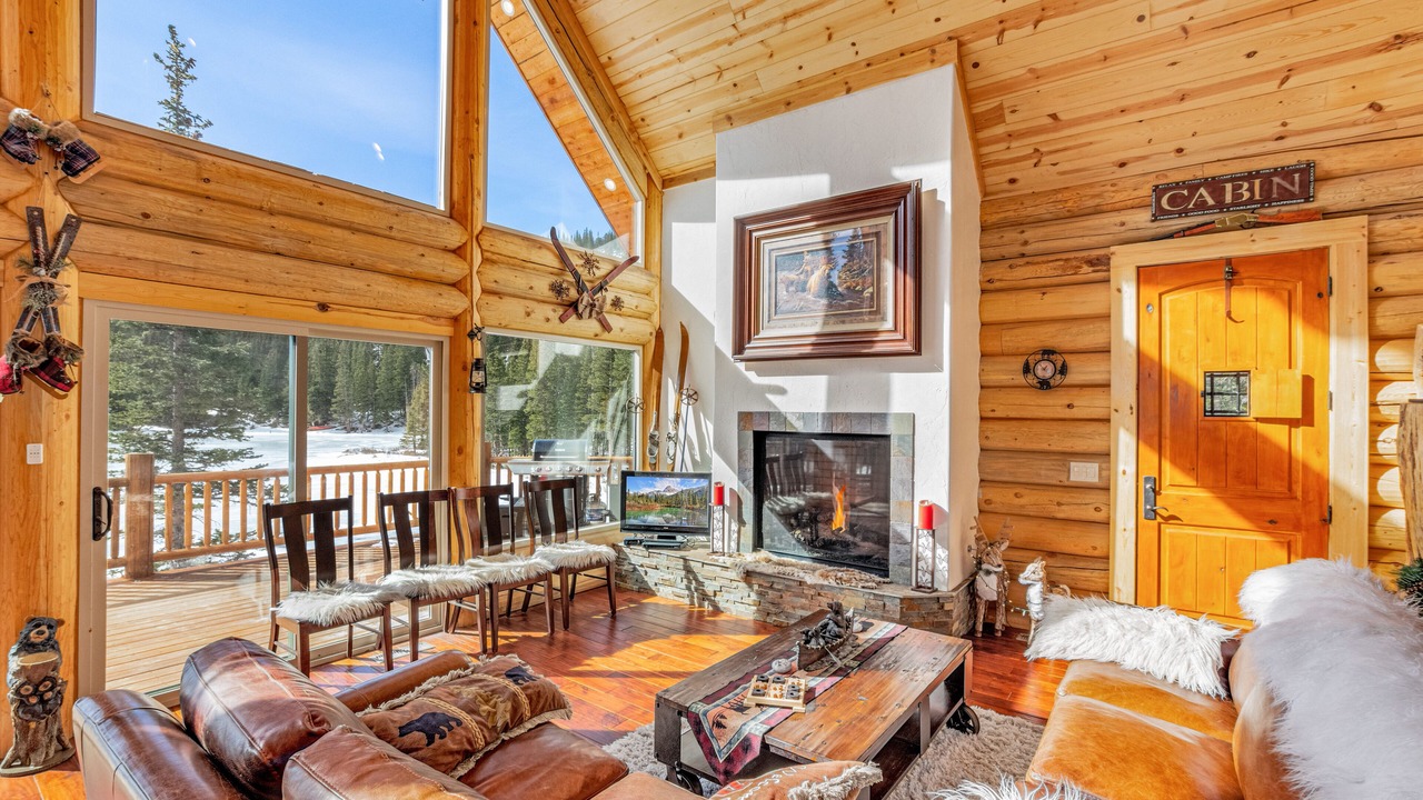 Photo of Livingroom in Saint Mary's