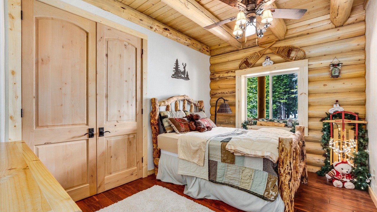 Photo of Bedroom in Saint Mary's