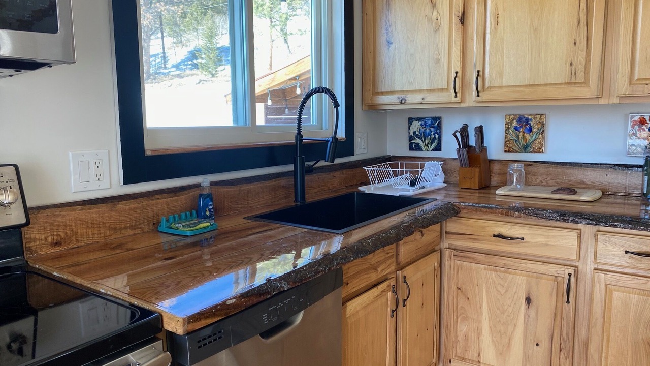Photo of Kitchen in Black Hawk