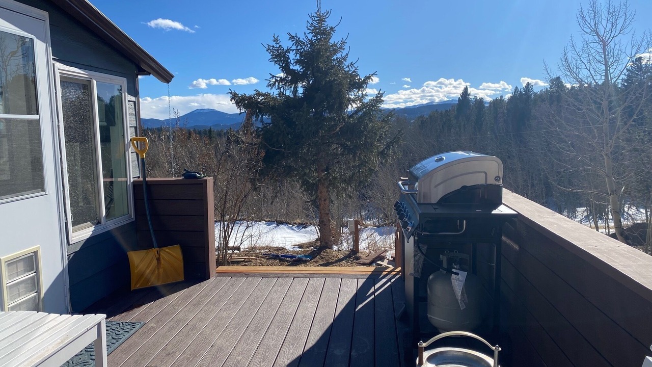 Photo of Outdoor in Black Hawk