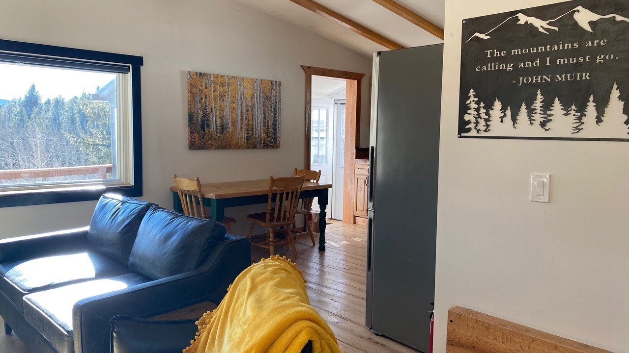 Photo of Livingroom in Black Hawk