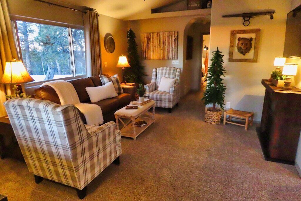 Photo of Livingroom in Florissant