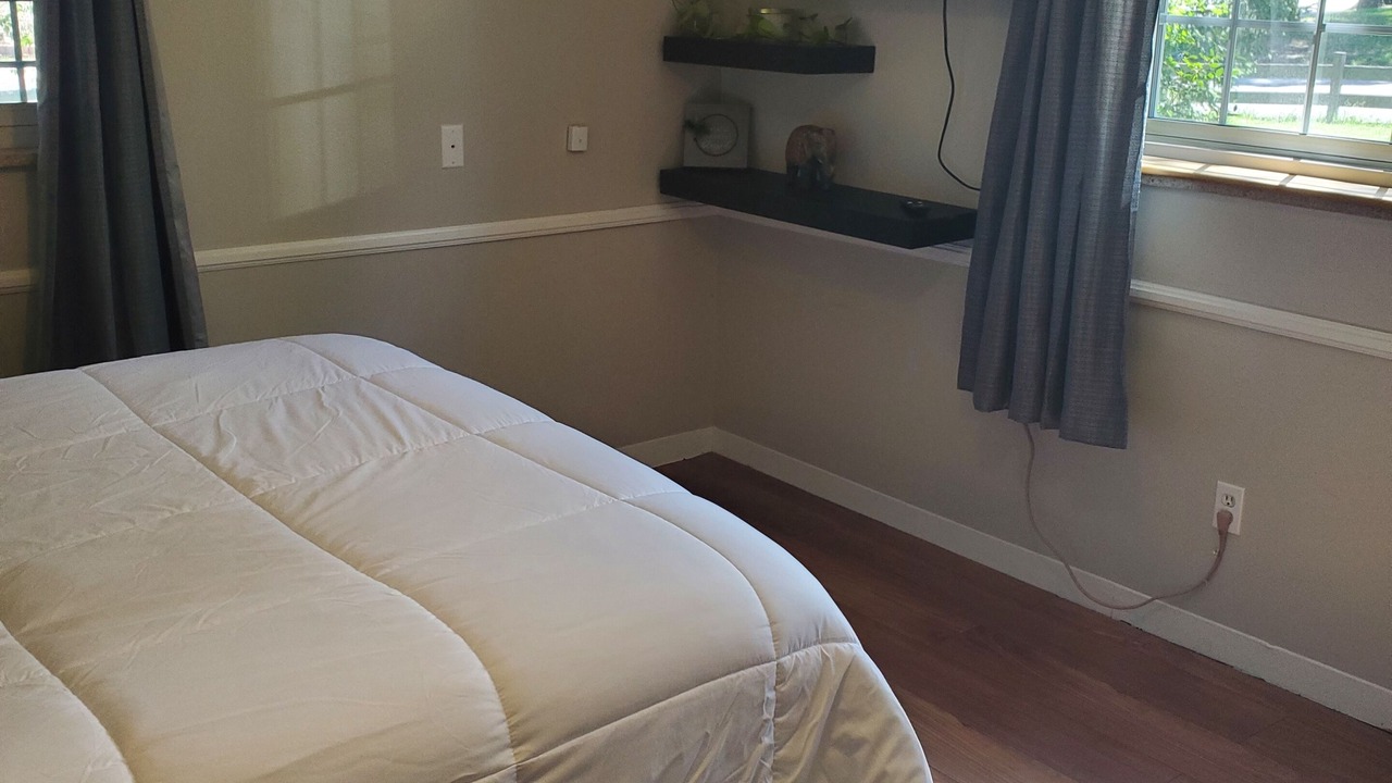 Photo of Bedroom in Lakewood
