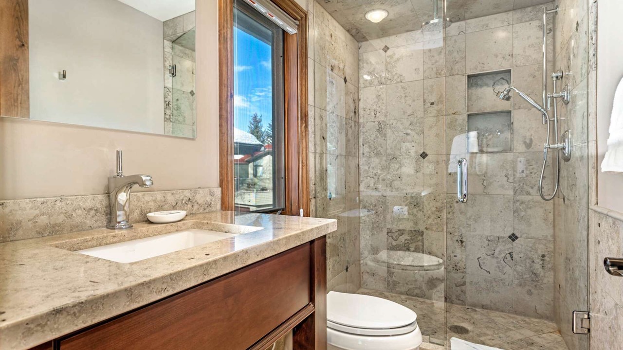 Photo of Bathroom in Eagle-Vail