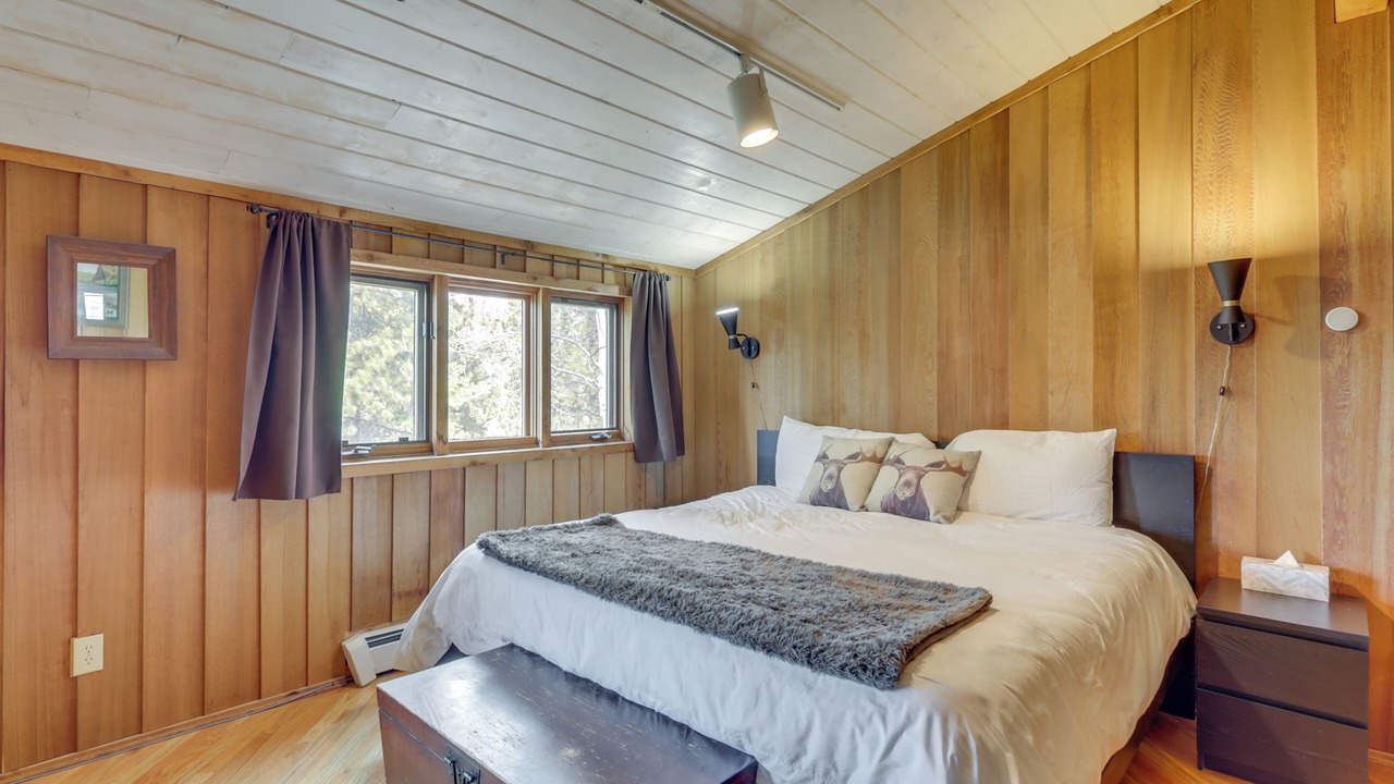 Photo of Bedroom in Winter Park Highlands
