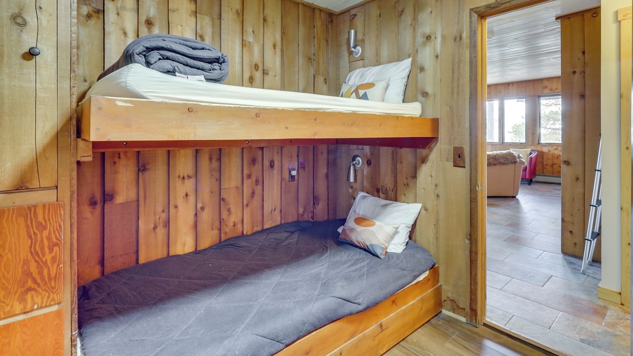Photo of Bedroom in Winter Park Highlands