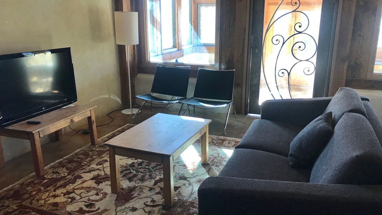 Photo of Livingroom in Snowmass